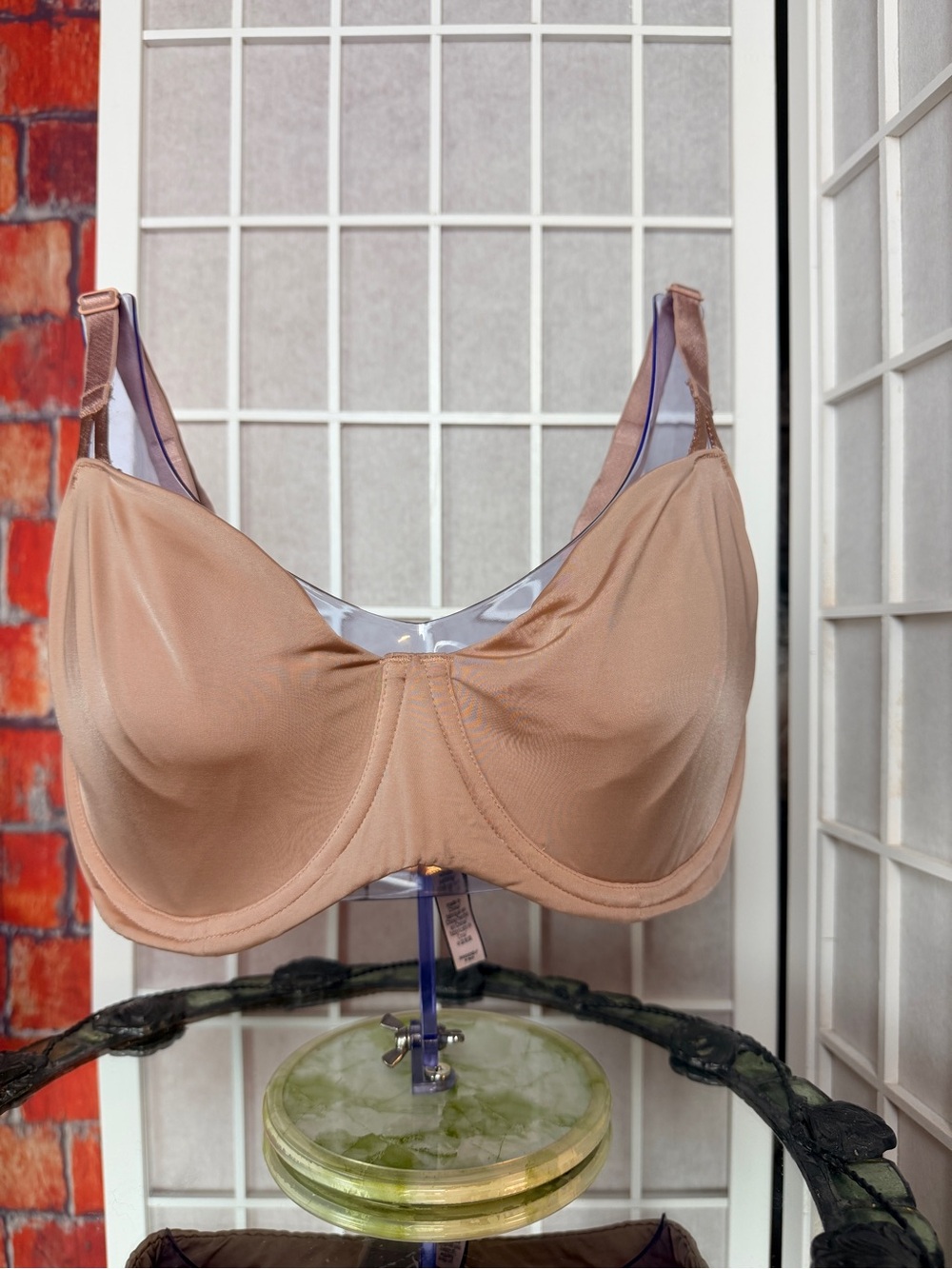Victoria's Secret Nude Full Coverage Unlined Push-up Underwire Bra